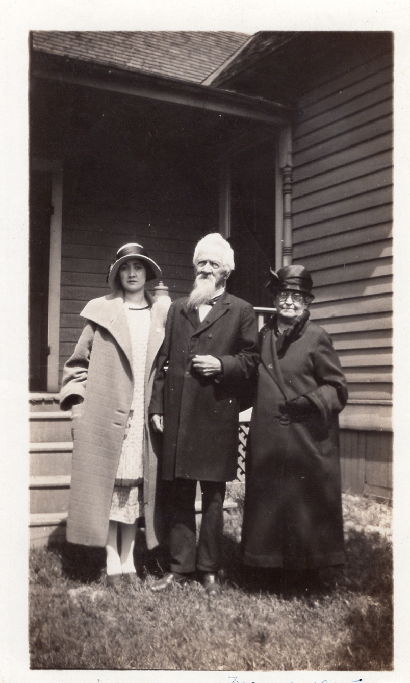 Alma Liedke E.T. Richter Mariam Richter Mapplewood Mo