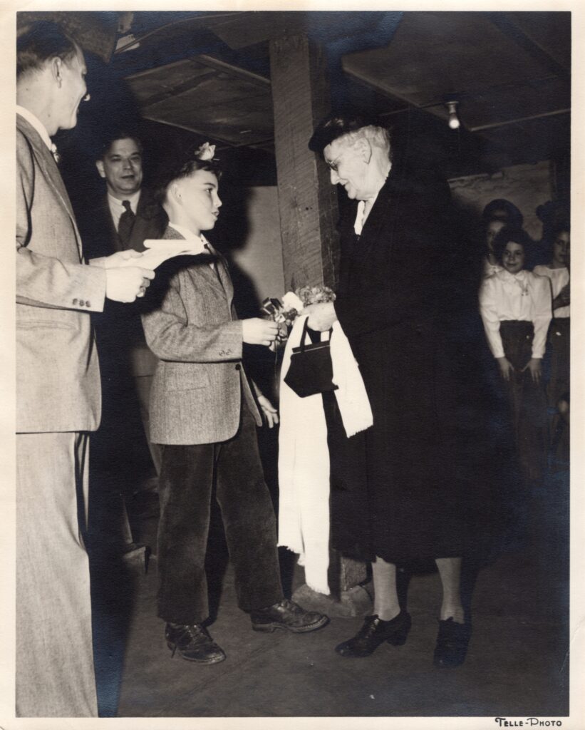 Grama Richter - William Richteru2019s Mother